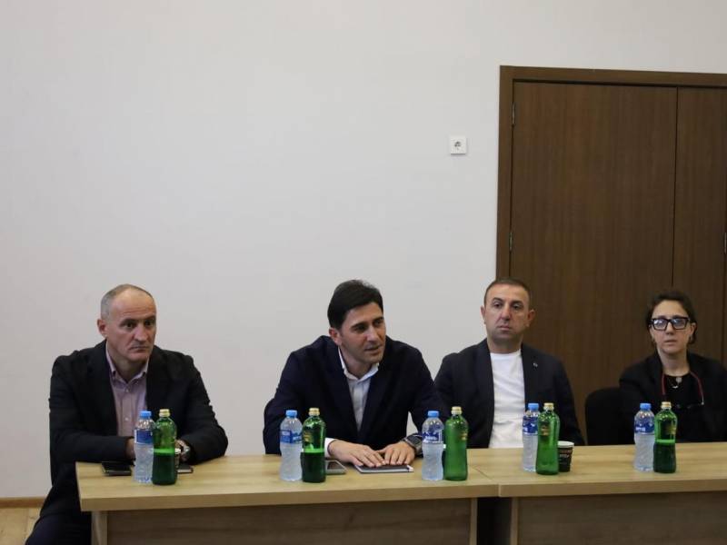 პავლე მაჭარაშვილმა სამცხე-ჯავახეთსა და შიდა ქართლში თანამშრომლებთან სამუშაო შეხვედრები გამართა